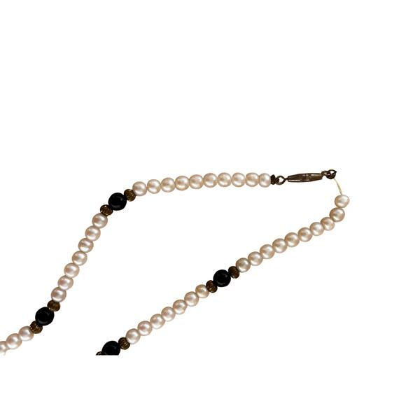 Vintage Glass Pearls and Onyx Strand Necklace - Picture 4 of 6